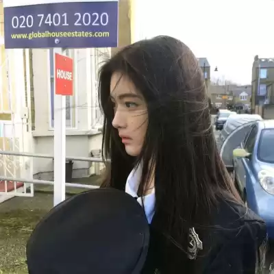 丁芷巧